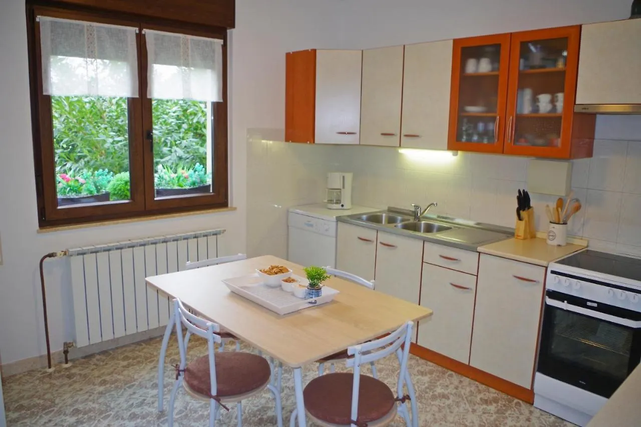 Apartment Jadranka, Sutivanac - Risi Gorica  Croatia